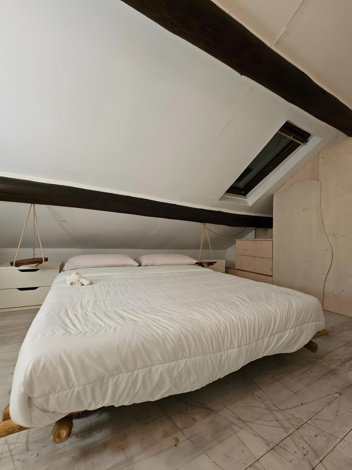 Downtown Loft *